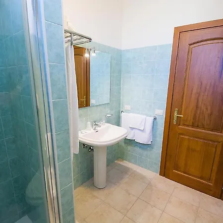 Appartamento Relaxing Le Residenze Del Maria Rosaria Num2215